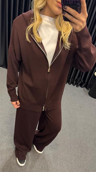 MARKA MODEL OYSH ÇİFT FERMUARLI CEKET PANTOLON TRİKO TAKIM MÜRDÜM