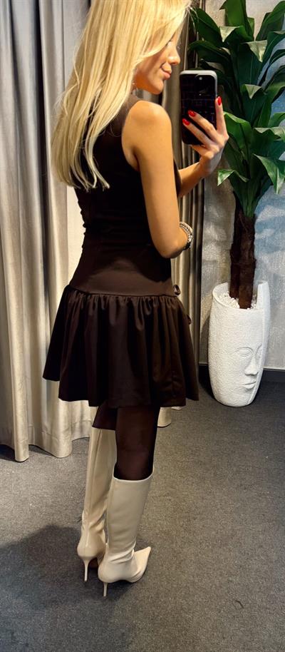MARKA MODEL ZR FİYONK DETAY ELBİSE KAHVE