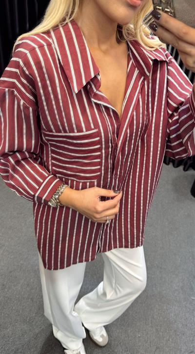 MARKA MORDEL ÇİZGİLİ OVERSİZE GÖMLEK BORDO