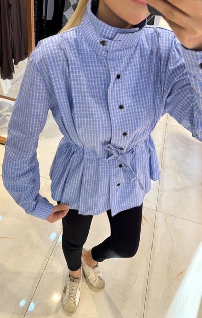 MAVİ PÖTİKARELİ BÜZGÜ DETAYLI GÖMLEK