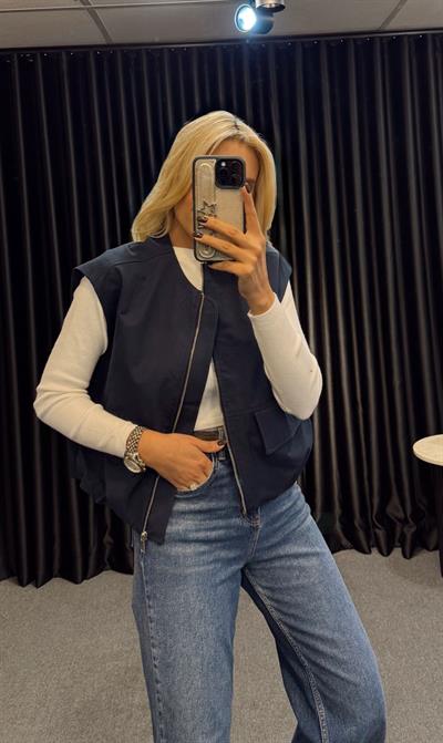 MUADİL CEPLİ FERMUARLI BOMBER YELEK LACİVERT