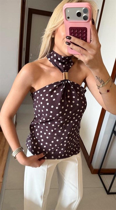 MÜRDÜM GOLD AKSESUARLI PUANTİYELİ BLUZ