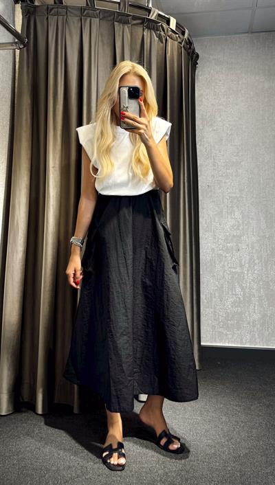 ORJ MARKA ETİKETLİ İPKYL MODEL ELBİSE SİYAH