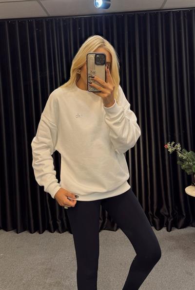ORJ MARKA LOGOLU BASİC SWEATSHİRT BEYAZ