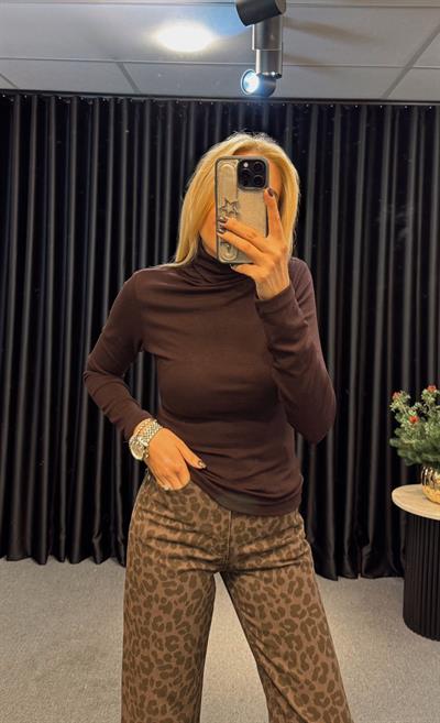 ORJ MARKA MASSİ BALIKÇI YAKA MODAL BLUZ ACI KAHVE