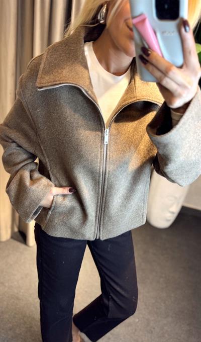 ORJ MARKA MASSİ KAŞE CEKET VİZON