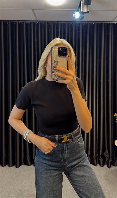 ORJ MARKA MASSİ KISA KOLLU CROP TRİKO SİYAH