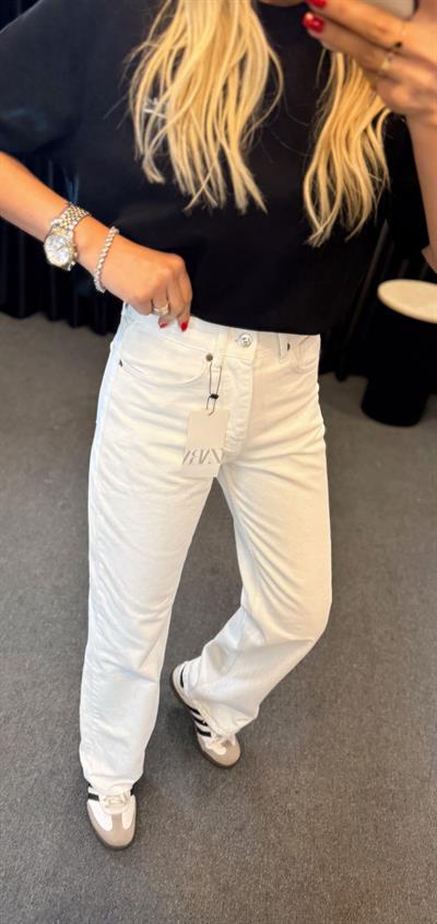 ORJ MARKA STRAİGHT JEAN BEYAZ