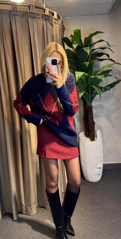 ORJ MARKA YIRTMAÇ DETAYLI ŞORT ETEK BORDO