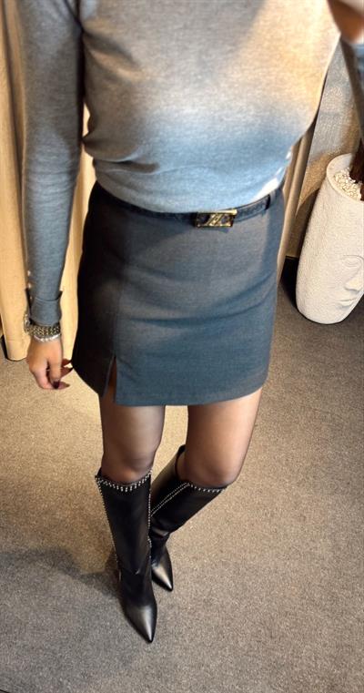 ORJ MARKA YIRTMAÇ DETAYLI ŞORT ETEK GRİ