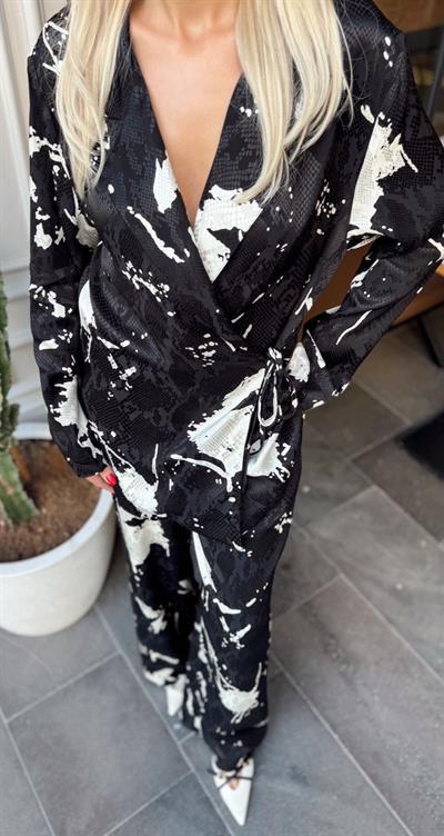 ORJ MODEL NC DESENLİ TAKIM