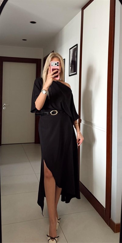 PREMİUM KEMERLİ ASİMETRİK ELBİSE