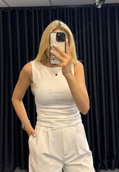 SIFIR YAKA ATLET BEYAZ