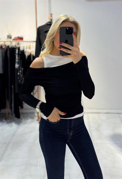 SİYAH ATLET DETAYLI ASİMETRİK BLUZ