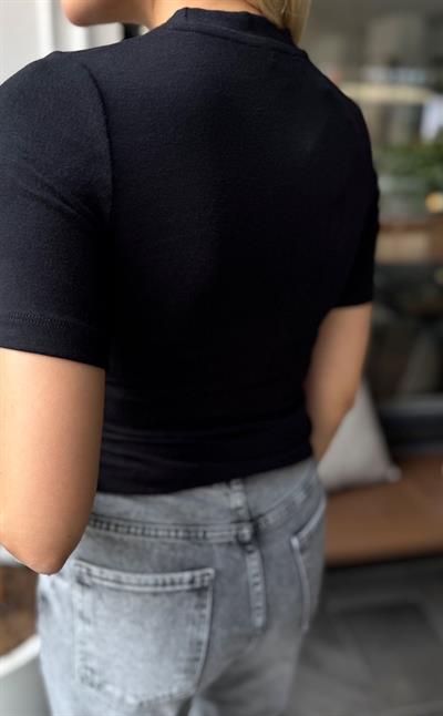 SİYAH ORJ MARKA MASSİ KISA KOL BUZY