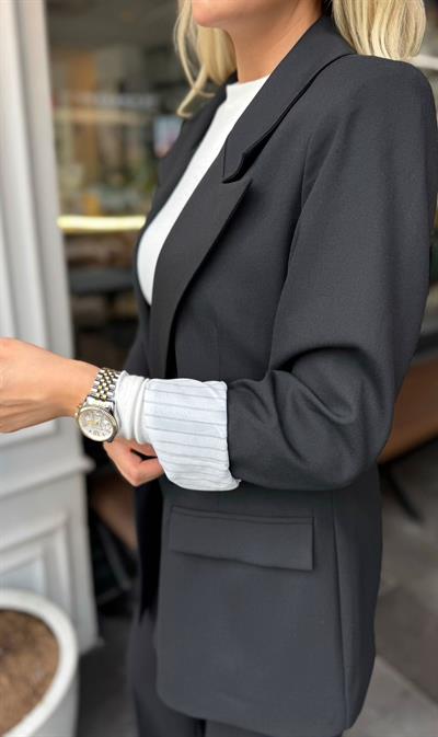 SİYAH ORJ MARKA MASSİ VATKALI İÇİ ÇİZGİLİ BLAZER