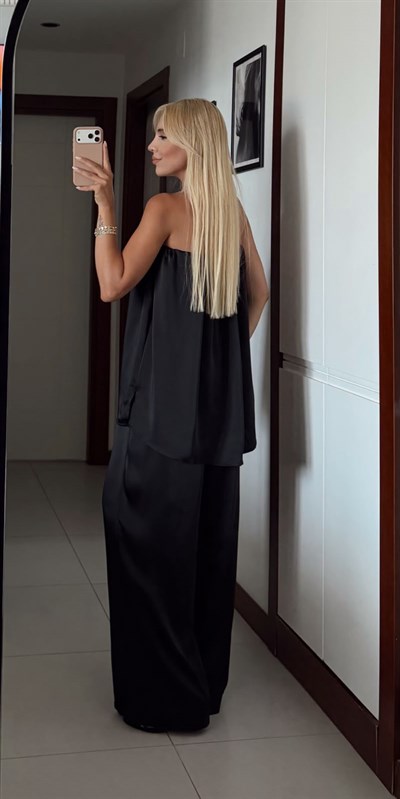 SİYAH SATEN FULARLI STRAPLEZ BLUZ PANTOLON TAKIM