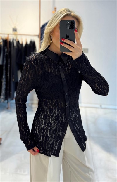 SİYAH SATEN GARNİLİ DANTEL GÖMLEK