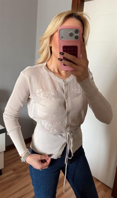 TAŞ AJURLU BELDEN BAĞLAMALI DANTEL DETAYLI TRİKO