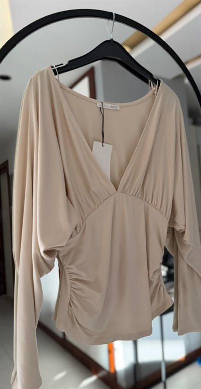 TAŞ DİLVİN V YAKA BÜZGÜLÜ BLUZ