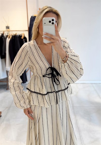 TASARIM BLUZ ASTARLI ETEK TAKIM