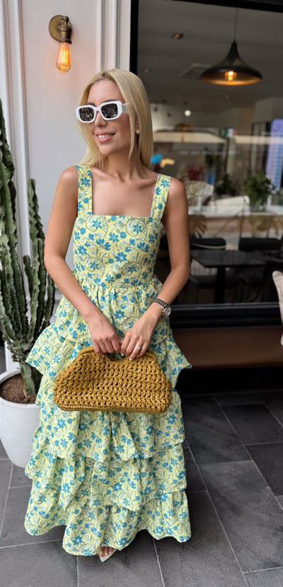 TASARIM KAT KAT KALIN ASKILI ELBİSE