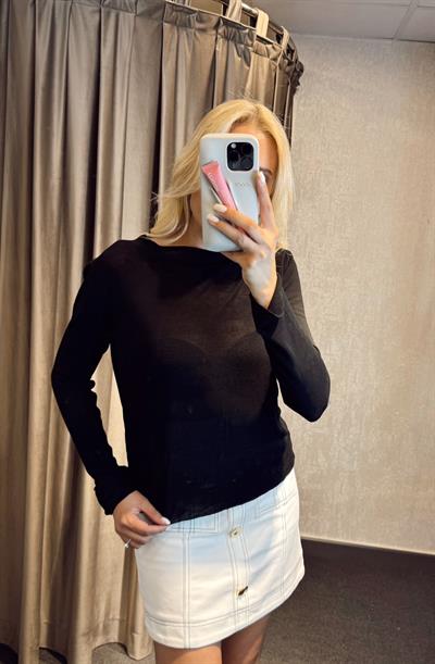 YARIM DİK YAKA TRANSPARAN BLUZ SİYAH