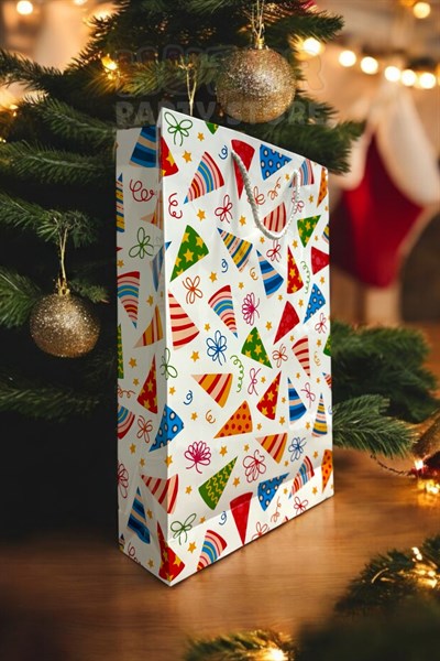 40x26 Cm Parti Şapkası Baskılı Yılbaşı Sert Hediyelik Karton Çanta I?pli Hediye Yeni Yıl Çantası