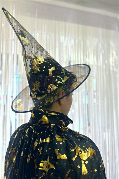 Cadılar Bayramı Pelerin Şapka Seti Gold Altın Sarısı Cadı Yarasa Baskılı Halloween Parti Kostümü