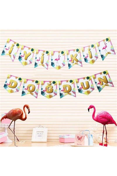 Flamingo Temalı Ananas Yaprak Parti Konsepti 2 Metre Iyiki Doğdun Yazısı Karton Yazı Zigzag Banner