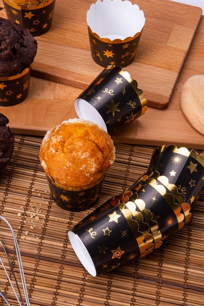 Gold Altın Yaldızlı Siyah 12li Kek Kalıbı Yıldız Konfeti Detaylı Fırında Dağılmayan 6.5x5 Cm Muffin