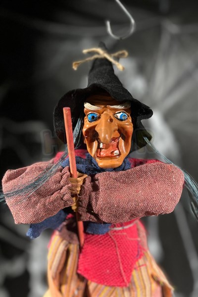 Halloween Partisi Cadı 50 Cm Işıklı Sesli Özel Dokuma Hasır Kıyafetli Cadılar Bayramı Dekoru Süsü