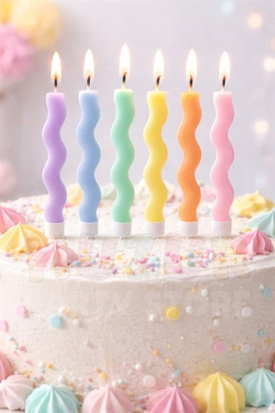 Kıvrımlı Makaron Renkli Mum 6 Adet 9 Cm Doğum Günü Pasta Mumu Dalgalı Pastel Soft Renk Parti Süsü