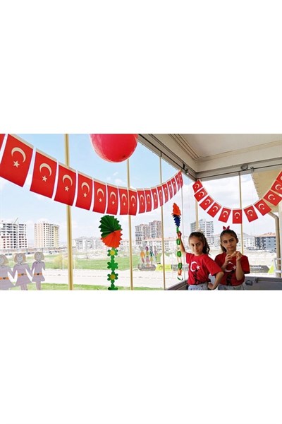 Küçük Boy Türk Bayrağı Baskılı İpe Dizili İpli Kağıt Ay Yıldız Bayrak 10x6 Cm 50 Li 3 Metre Milli