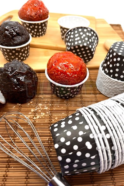 Siyah Puantiyeli 50li Kek Kalıbı Fırında Dağılmayan Puanlı 6.5x4 Cm Sert Karton Muffin Cupcake