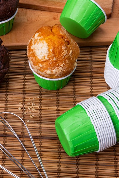Yeşil 50li Kek Kalıbı Fırında Dağılmayan 7x3.5 cm Kek Kabı Muffin Kalıbı Cupcake Stand Kapsülü
