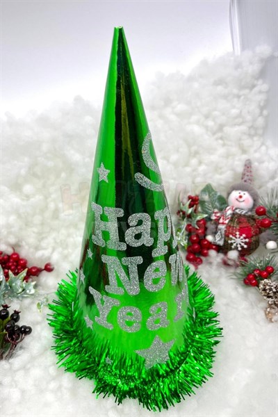 Yeşil Renk Yılbaşı Şapkası Karton Happy New Year Baskılı Simli Parlak Püsküllü Büyük Boy Yıldızlı