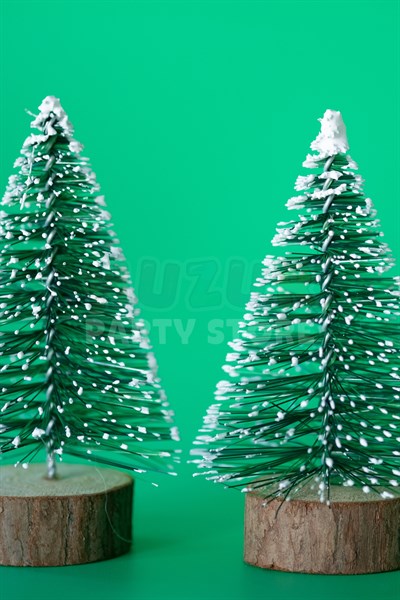 Yılbaşı Masa Üzeri Nevada Ağaç Mini Masa Çam Ağacı 10 Cm Uçlarına Kar Yağmış Kütük Tabanlı Karlı