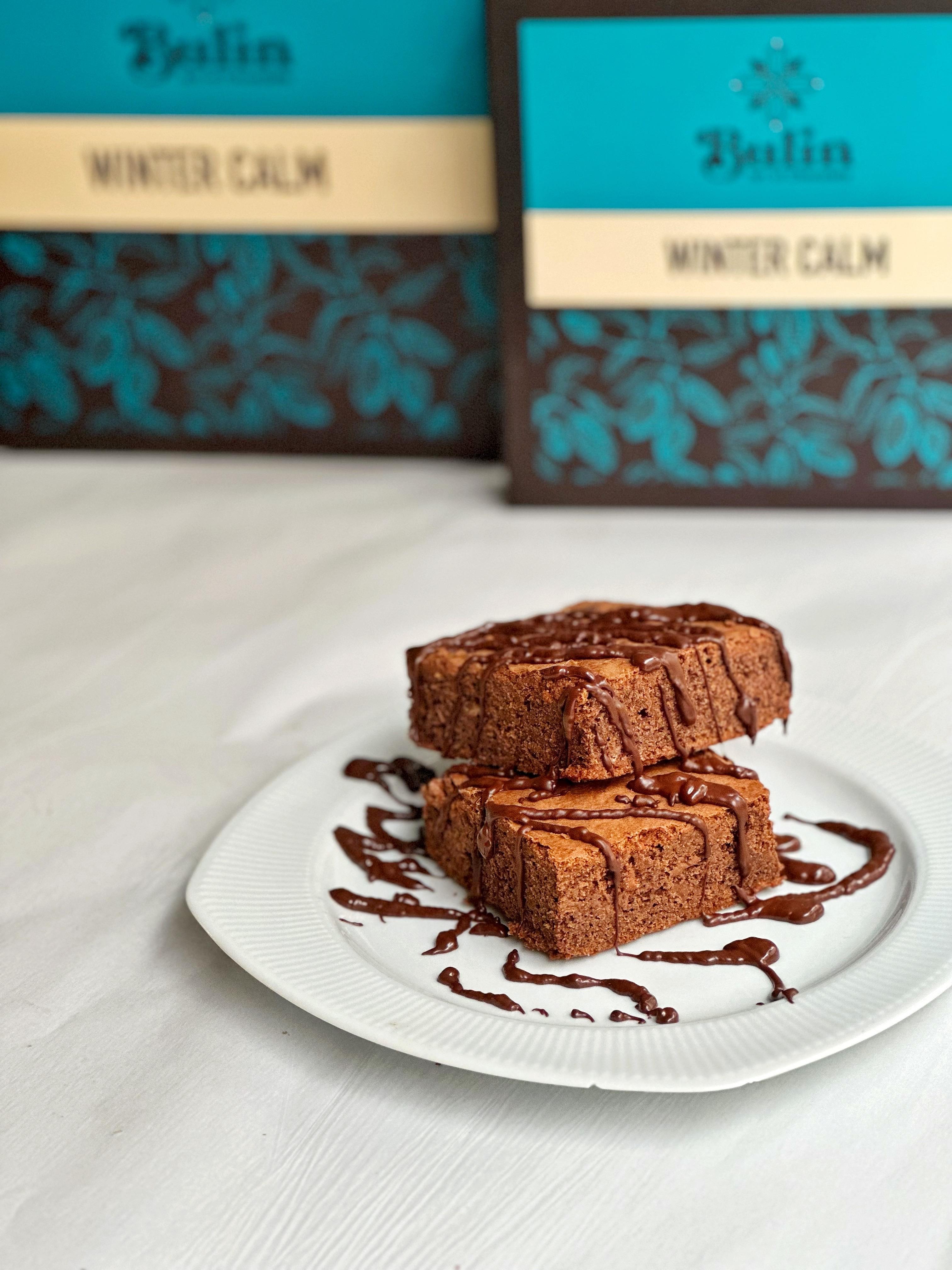 6'LI Bitter Çikolatalı Tahinli Browni