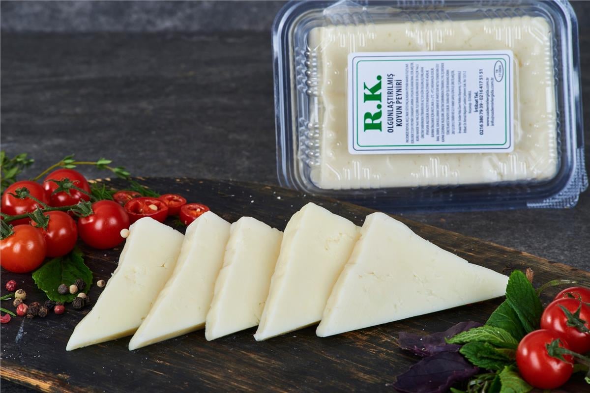 LUX EZINE PEYNIRI KG