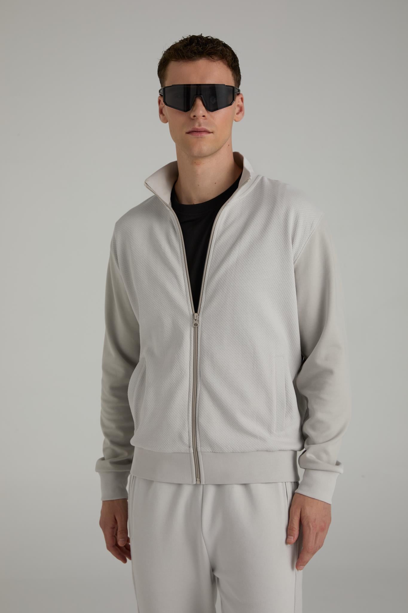 Jakarlı Dik Yaka Fermuarlı Sweatshirt