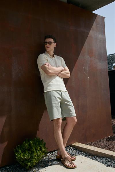 Comfort Fit Chino Short