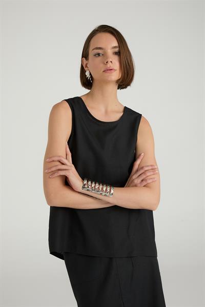 Keten Karışımlı Arka Detaylı Bluz