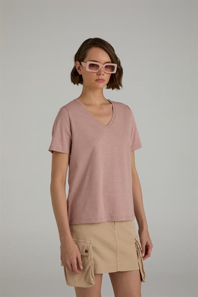 V Yaka T-shirt