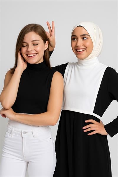 2'li Paket Balıkçı Yaka Kolsuz Boyunluk Seti - Beyaz ve Siyah