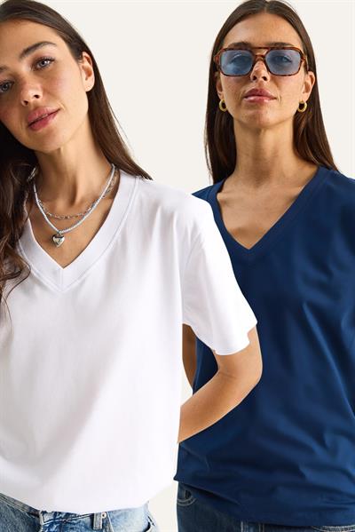 %100 Organik Pamuk Derin V Yakalı Comfort Fit T-Shirt 60602066 - Beyaz-Lacivert