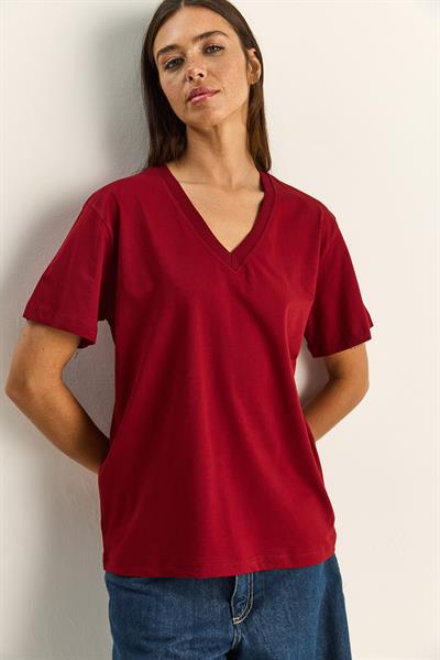 %100 Organik Pamuk Derin V Yakalı Comfort Fit T-Shirt 60602066 - Bordo