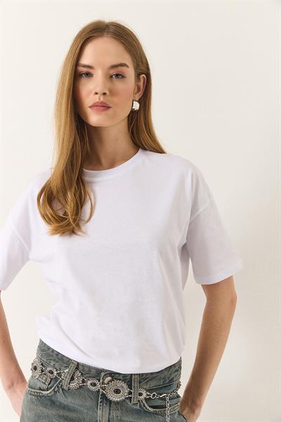 Kadın %100 Organik Pamuk Relaxed Fit Yuvarlak Yakalı T-Shirt 60602050 - Beyaz