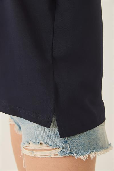 Kadın %100 Organik Pamuk Relaxed Fit Yırtmaçlı Yuvarlak Yakalı T-Shirt 60602047 - Lacivert