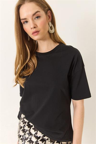 Kadın %100 Organik Pamuk Relaxed Fit Yuvarlak Yakalı T-Shirt 60602050 - Siyah